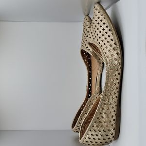 Lane Bryant womens almond toe perforated cutout D’orsay gold tone flats 10 wide